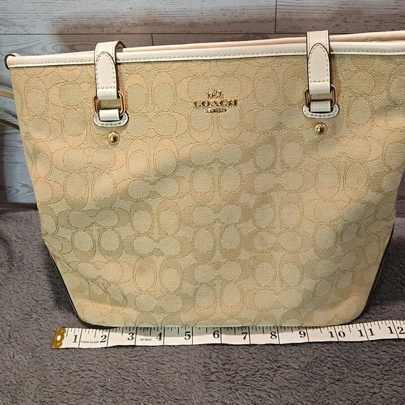 Coach F58282 Outline Signature Zip Top Cream Tote Bag - Picture 12 of 13